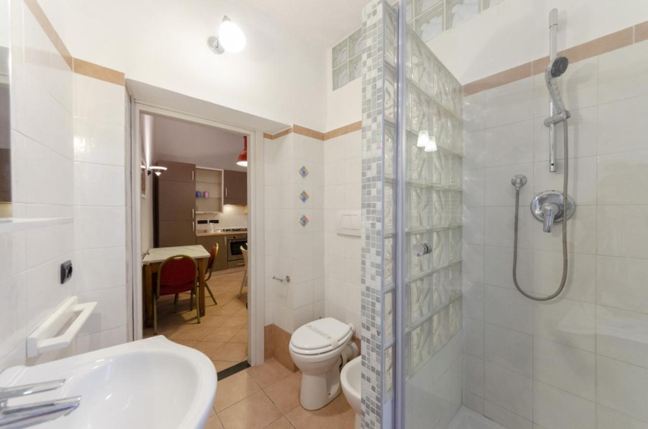 제노바 Joivy Warm Family Flat For 9, Near Porto Antico 아파트 외부 사진