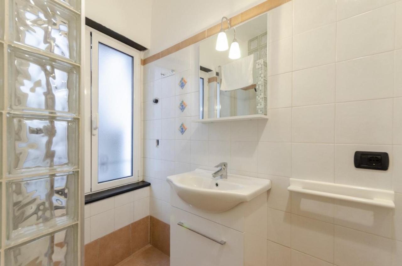 제노바 Joivy Warm Family Flat For 9, Near Porto Antico 아파트 외부 사진